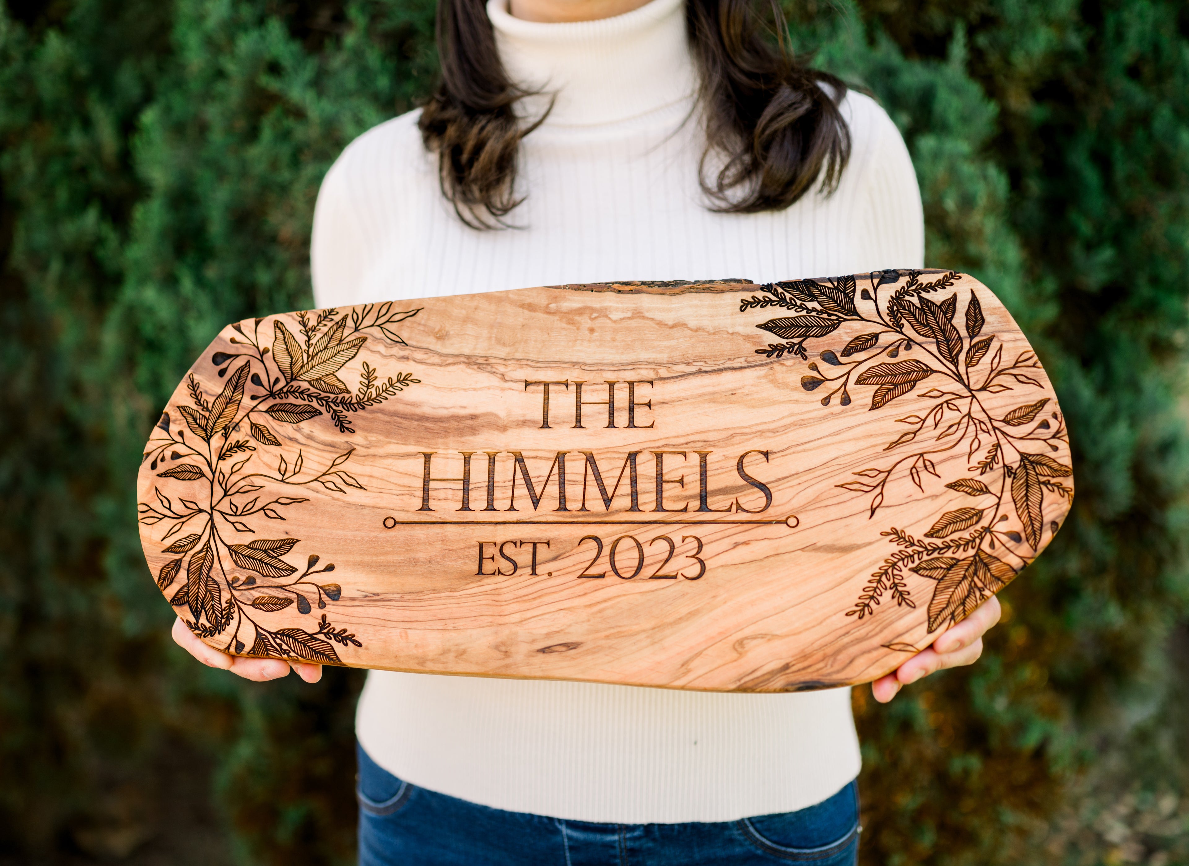 Center Name - Elegant Botanicals