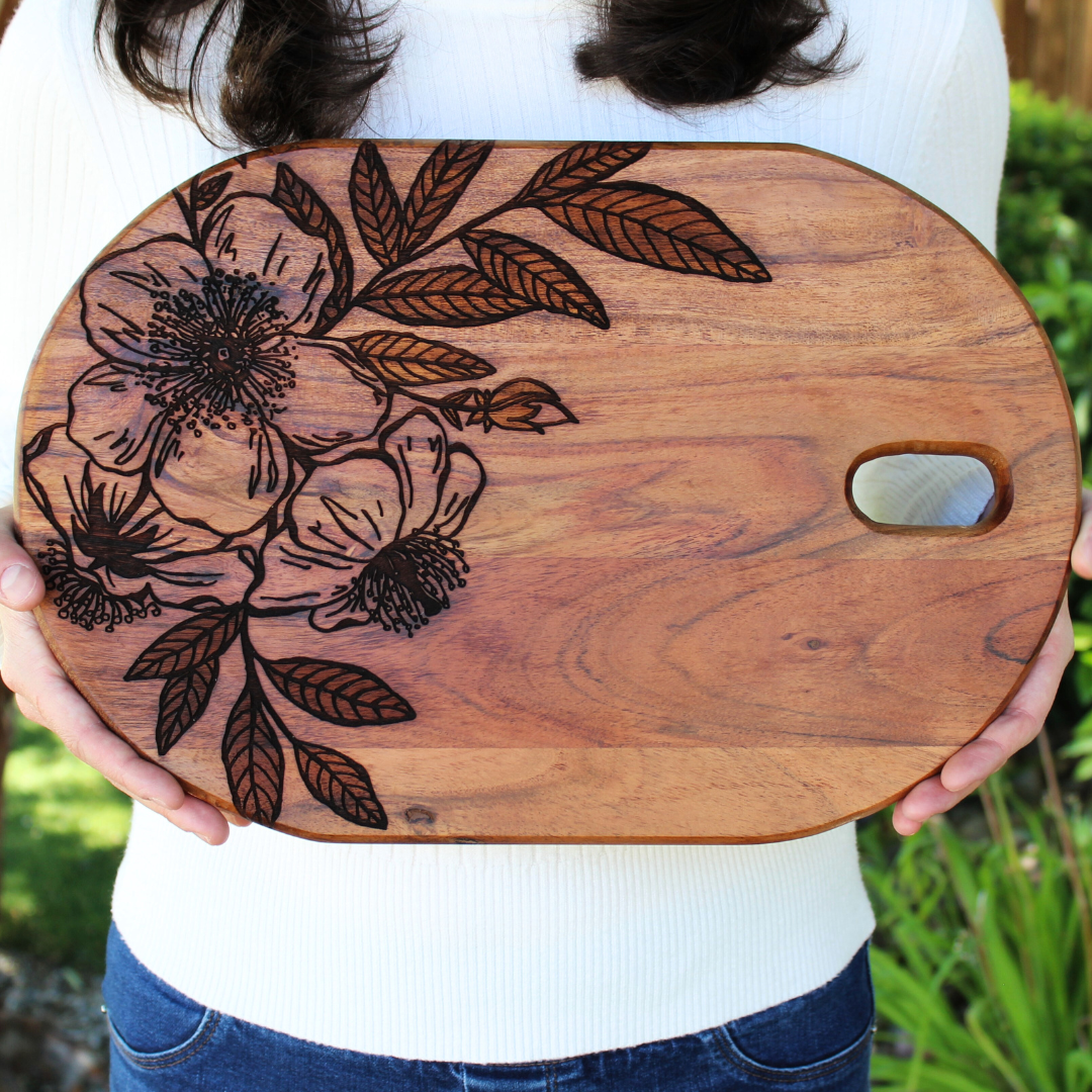 Oval Acacia Wood Board - Hibiscus Flowers